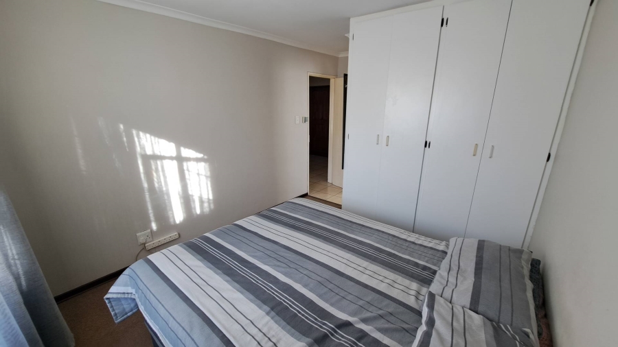 2 Bedroom Property for Sale in Langenhovenpark Free State